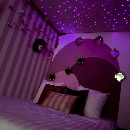 Romantic Room - Balneo - Ciel Etoile - Free Wifi - Netflix - Hyper Centre Pezenas Exterior photo